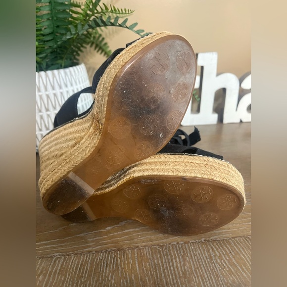 TORY BURCH Black Lace Up Canvas Espadrille Wedges Sandals Size 5 - Picture 12 of 16